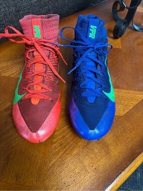 Nike Vapor Untouchable 2 Light Speed soccer Football Cleats Red/Blue mens 10.5